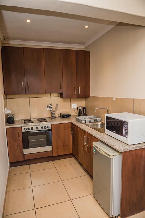 Royal Solwezi Hotel Ngoại thất bức ảnh