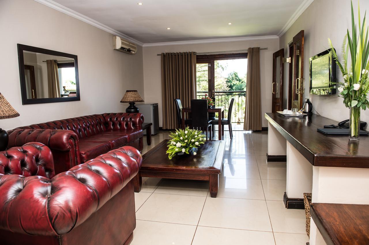 Royal Solwezi Hotel Ngoại thất bức ảnh