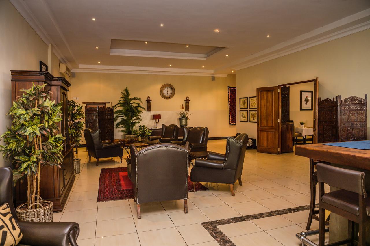 Royal Solwezi Hotel Ngoại thất bức ảnh
