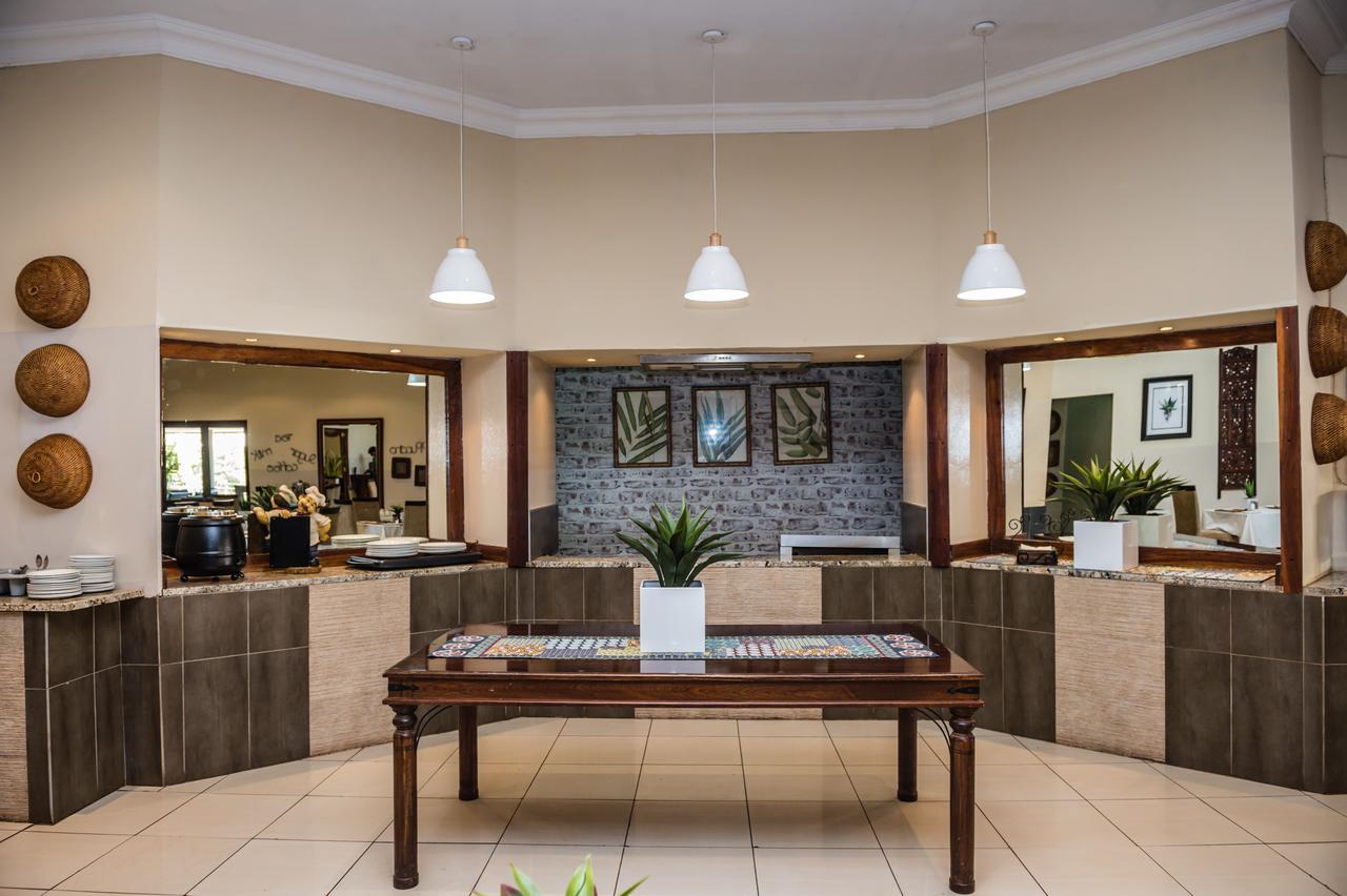 Royal Solwezi Hotel Ngoại thất bức ảnh