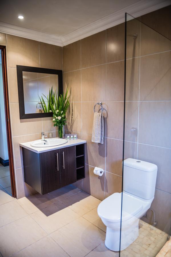 Royal Solwezi Hotel Ngoại thất bức ảnh
